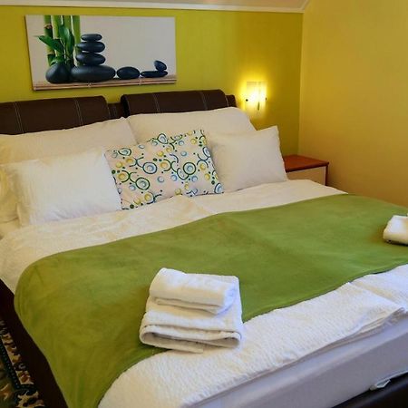 Papp Apartmanhaz Apartment Vonyarcvashegy Ngoại thất bức ảnh