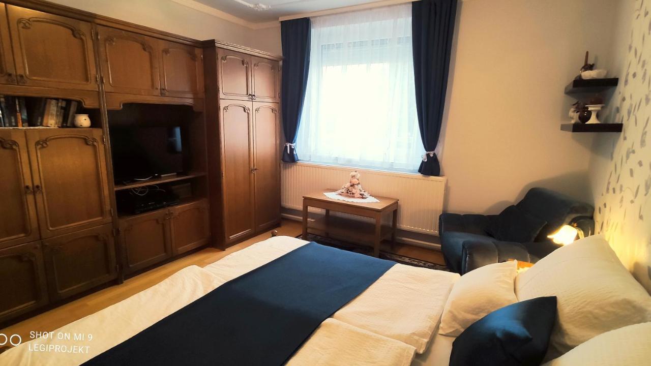 Papp Apartmanhaz Apartment Vonyarcvashegy Ngoại thất bức ảnh