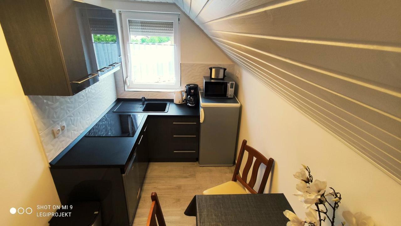 Papp Apartmanhaz Apartment Vonyarcvashegy Ngoại thất bức ảnh
